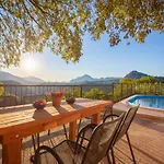 Dalmatian Peak Villa Slime